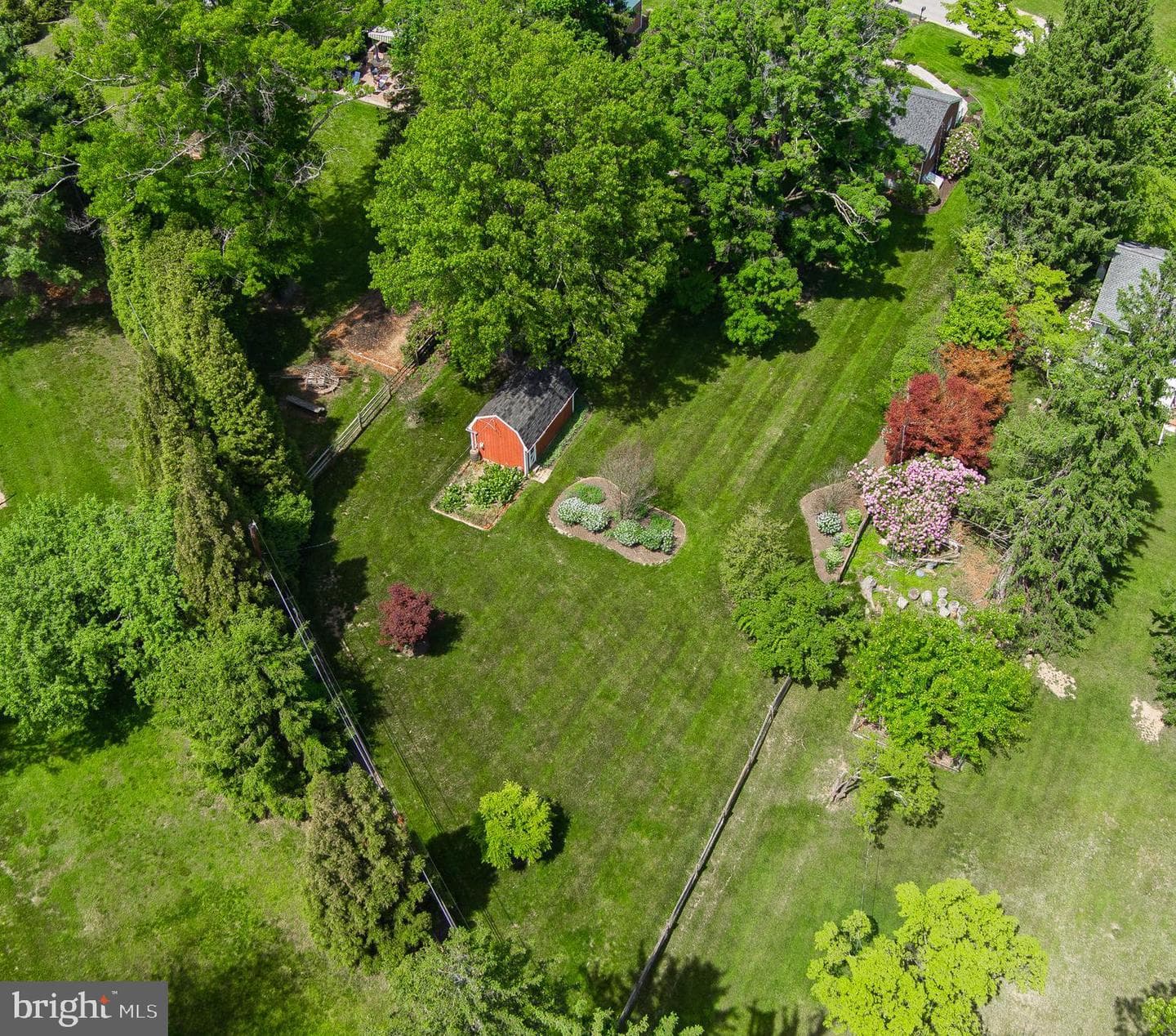 272 Overbrook Drive photo 36