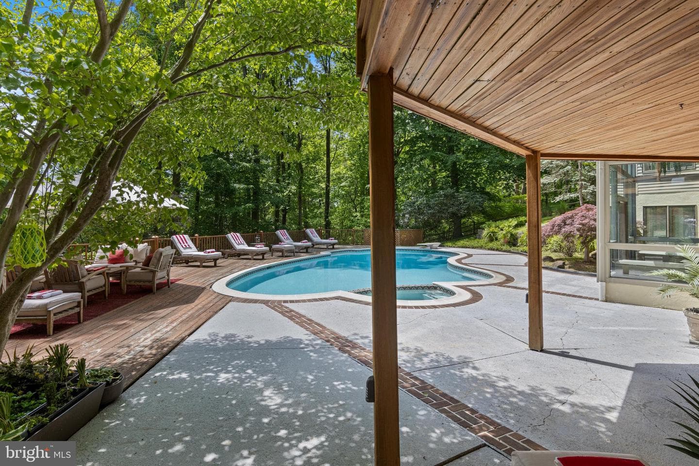 3 Hickory Lane photo 18
