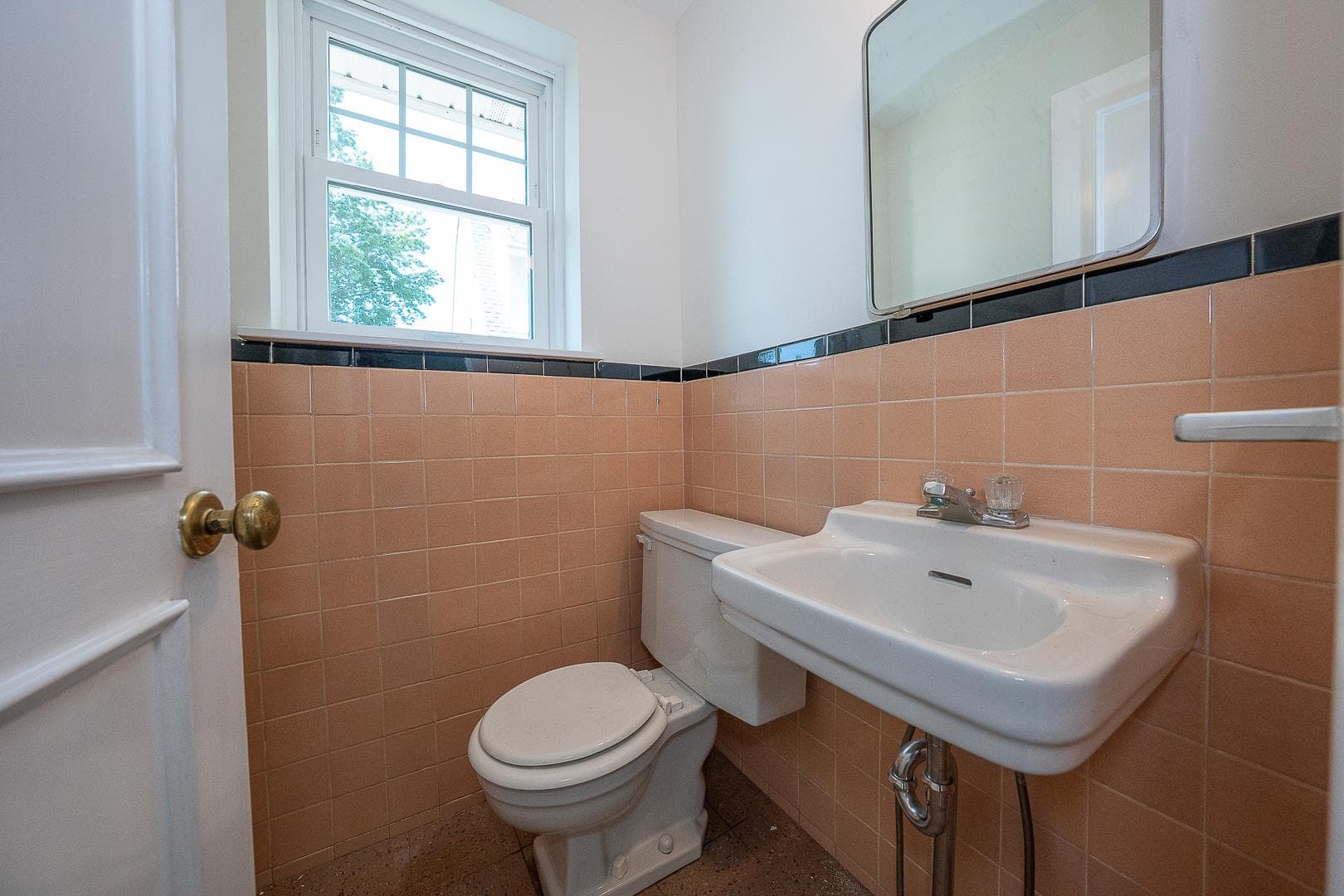 219 Oxford Road photo 18
