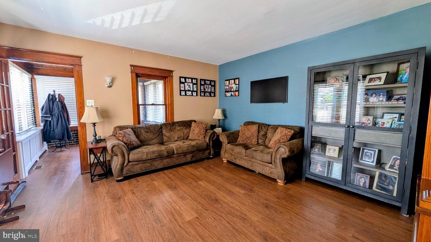 314 Belmont Avenue photo 6