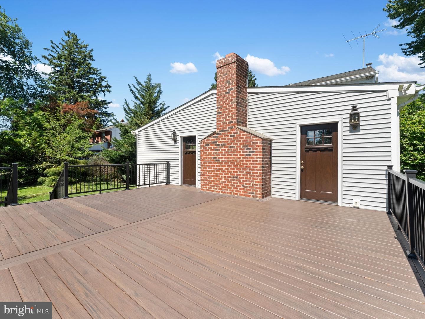 602 Lincoln Drive photo 15