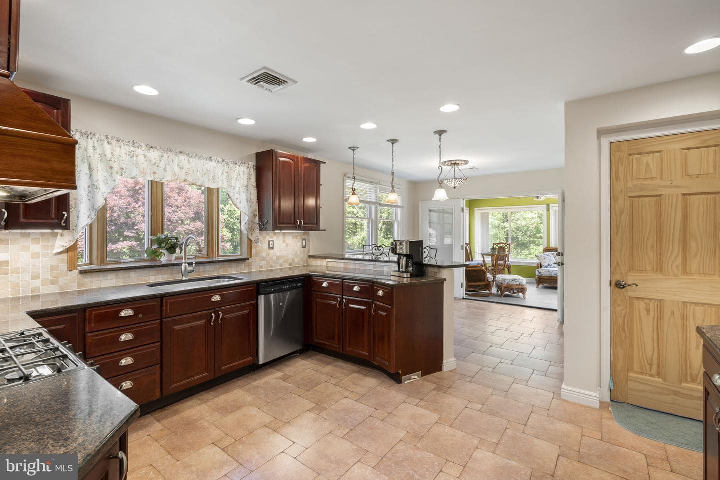 65 Brandywine Street photo 15