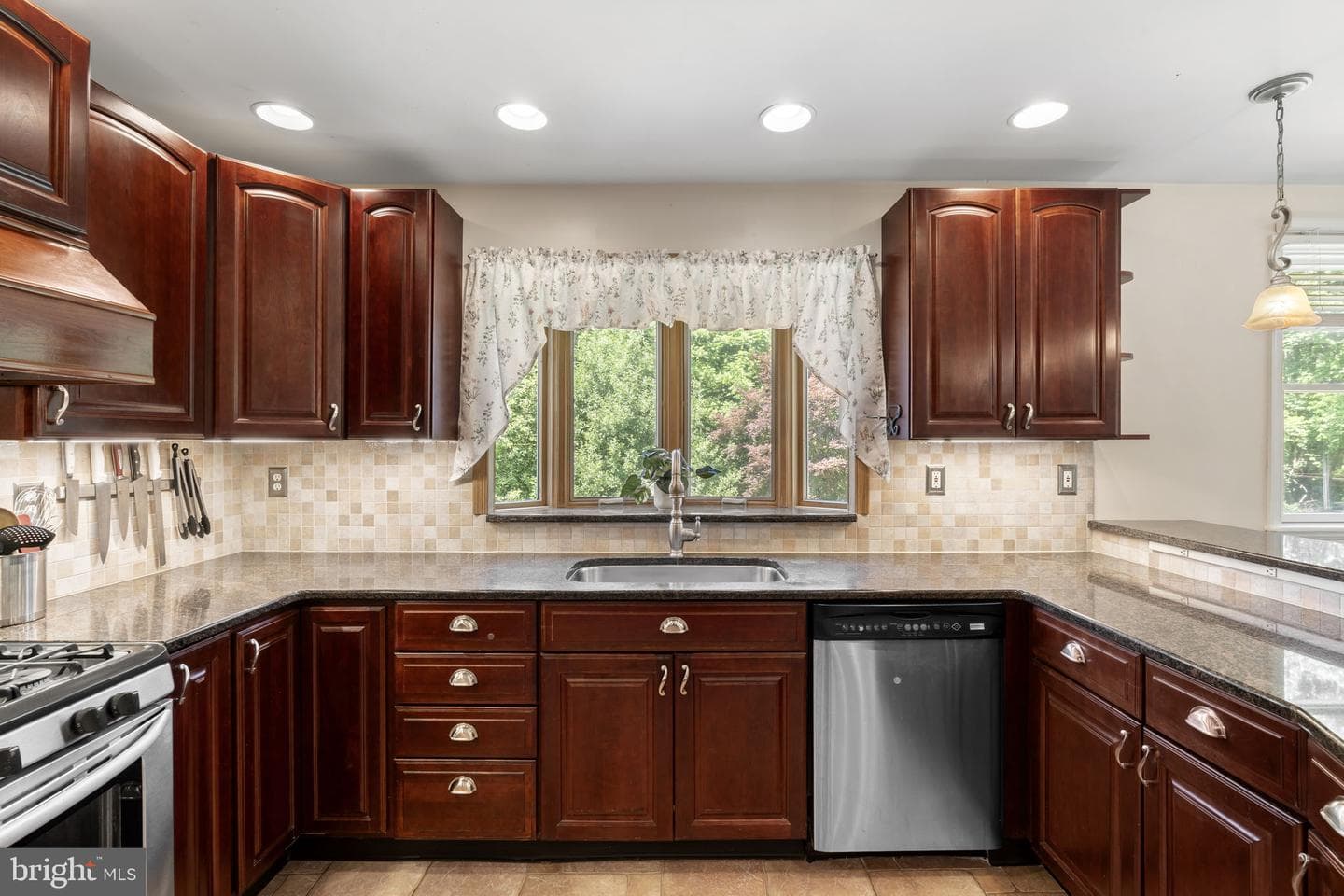 65 Brandywine Street photo 17