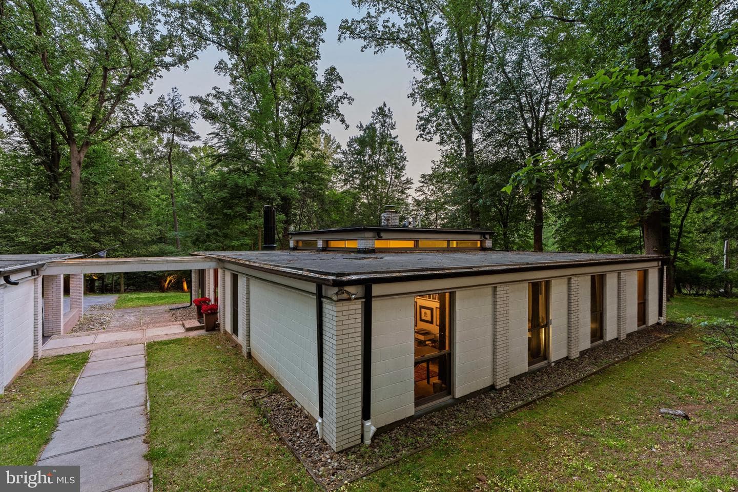 3705 Darby Road photo 33