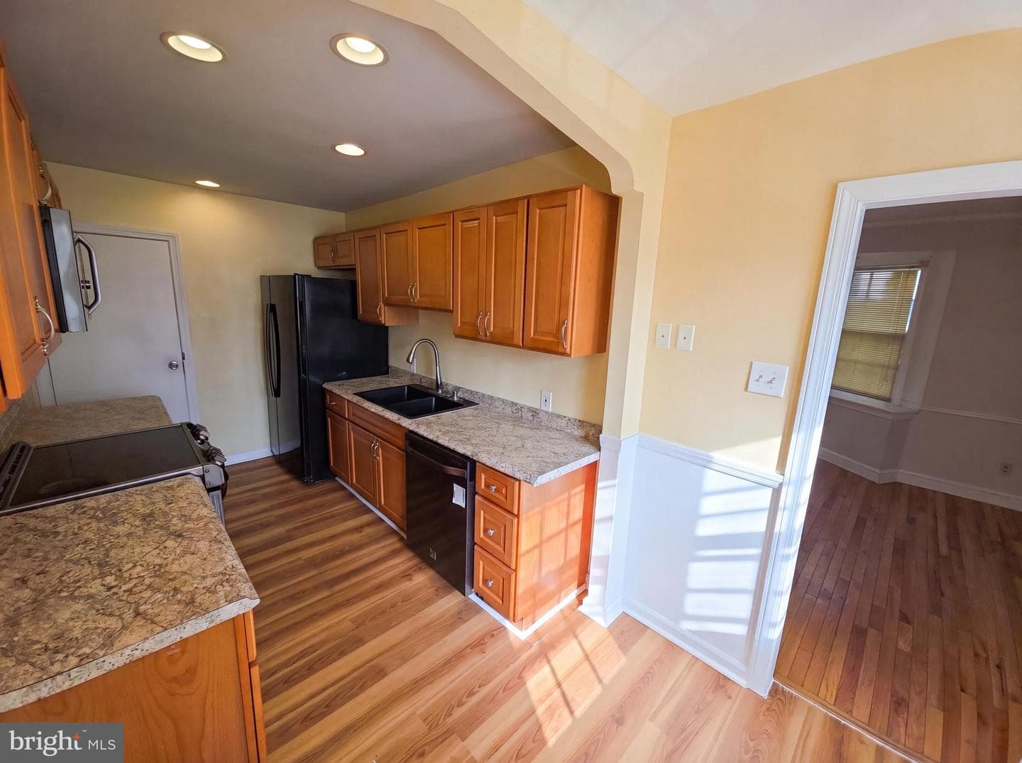 727 Cypress Street photo 26