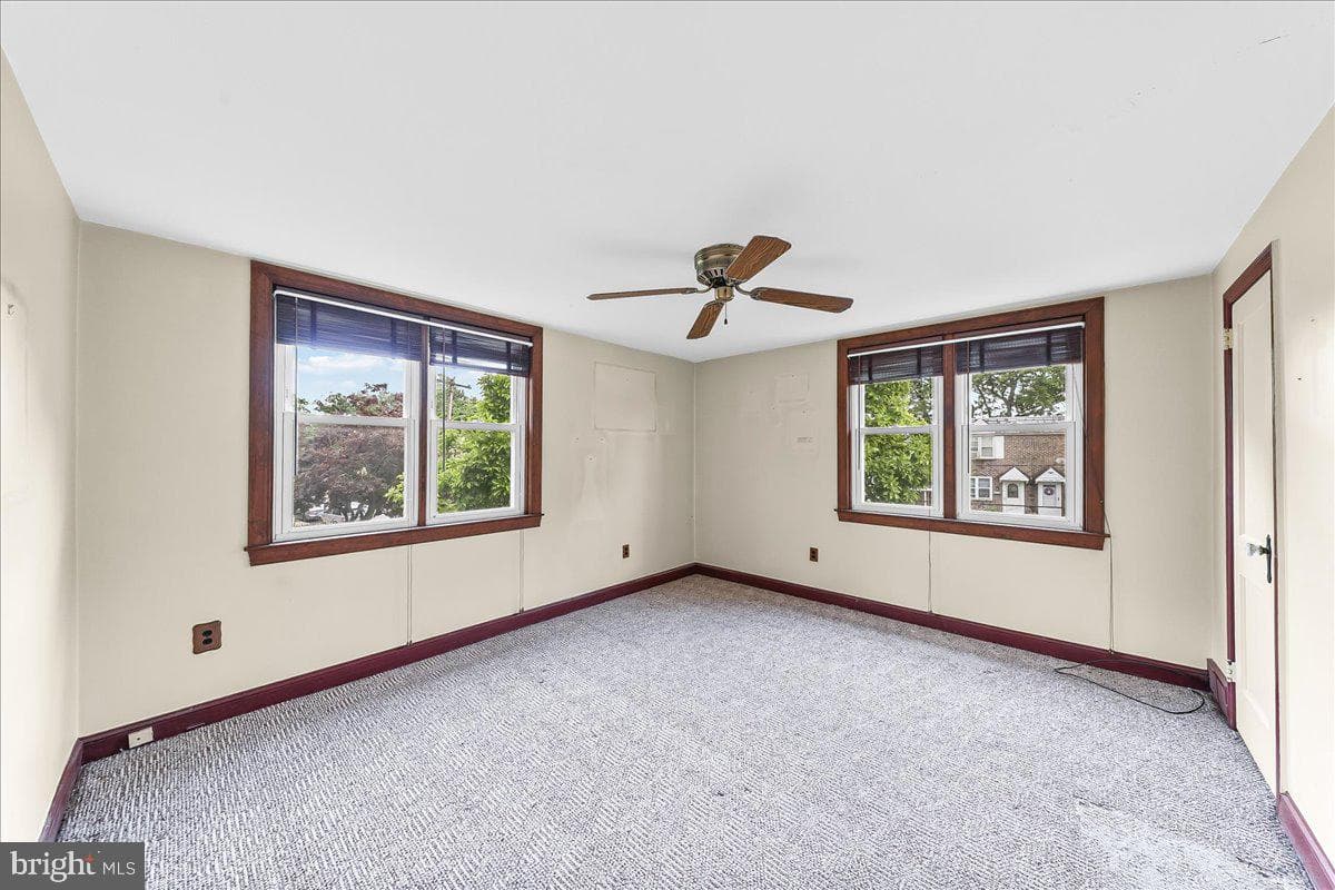 473 Westmont Drive photo 8