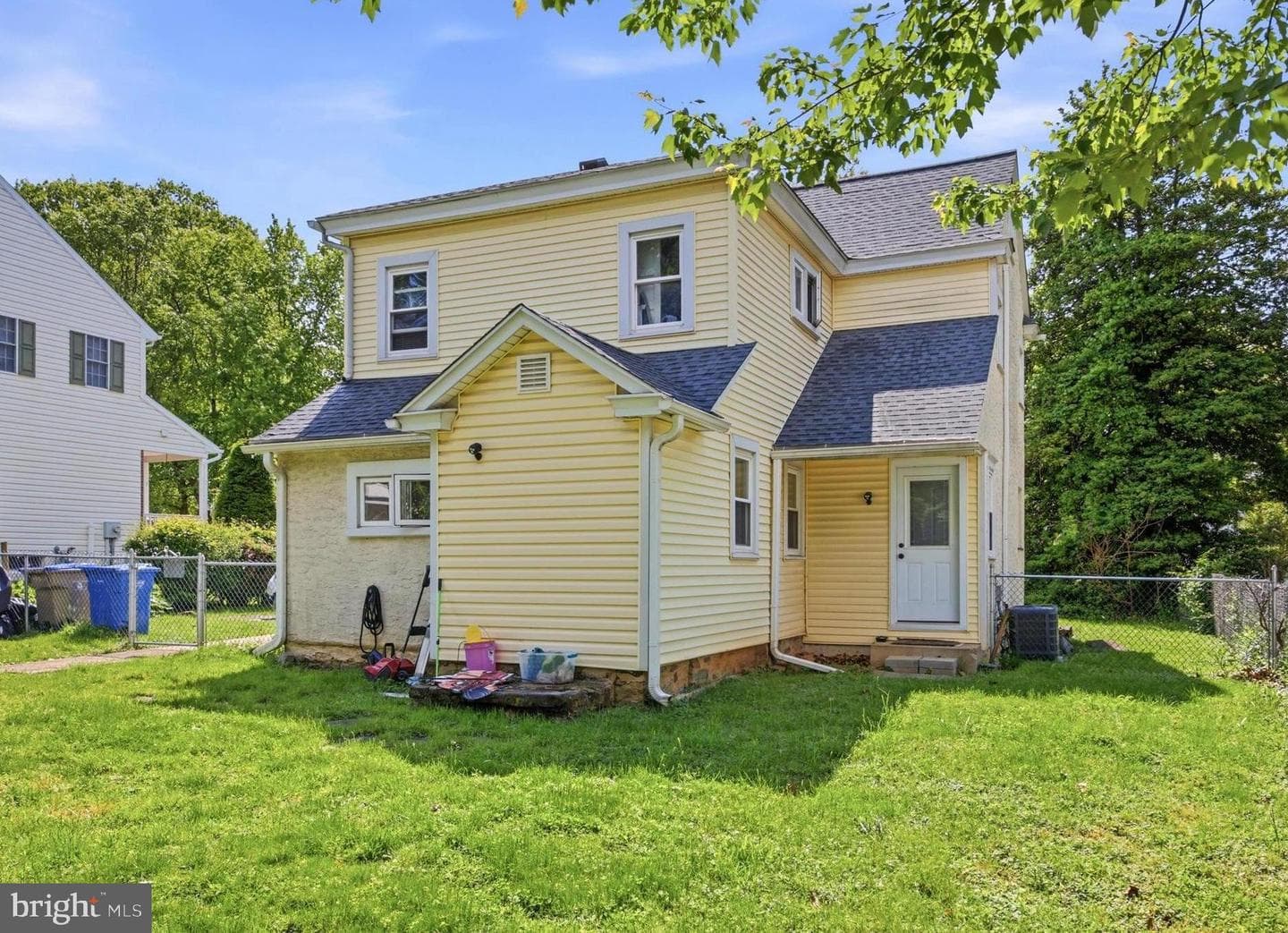 210 3rd Avenue photo 17