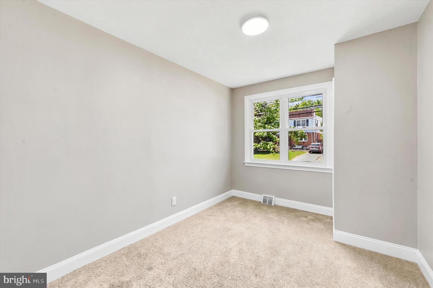 1022 Lawnton Terrace photo 18