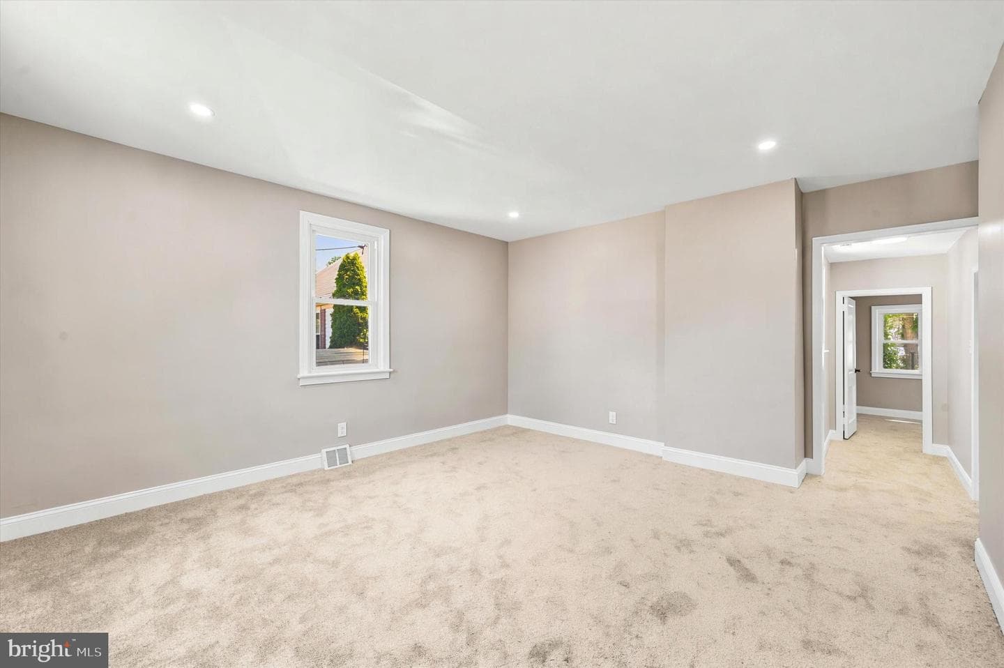 1022 Lawnton Terrace, Glenolden