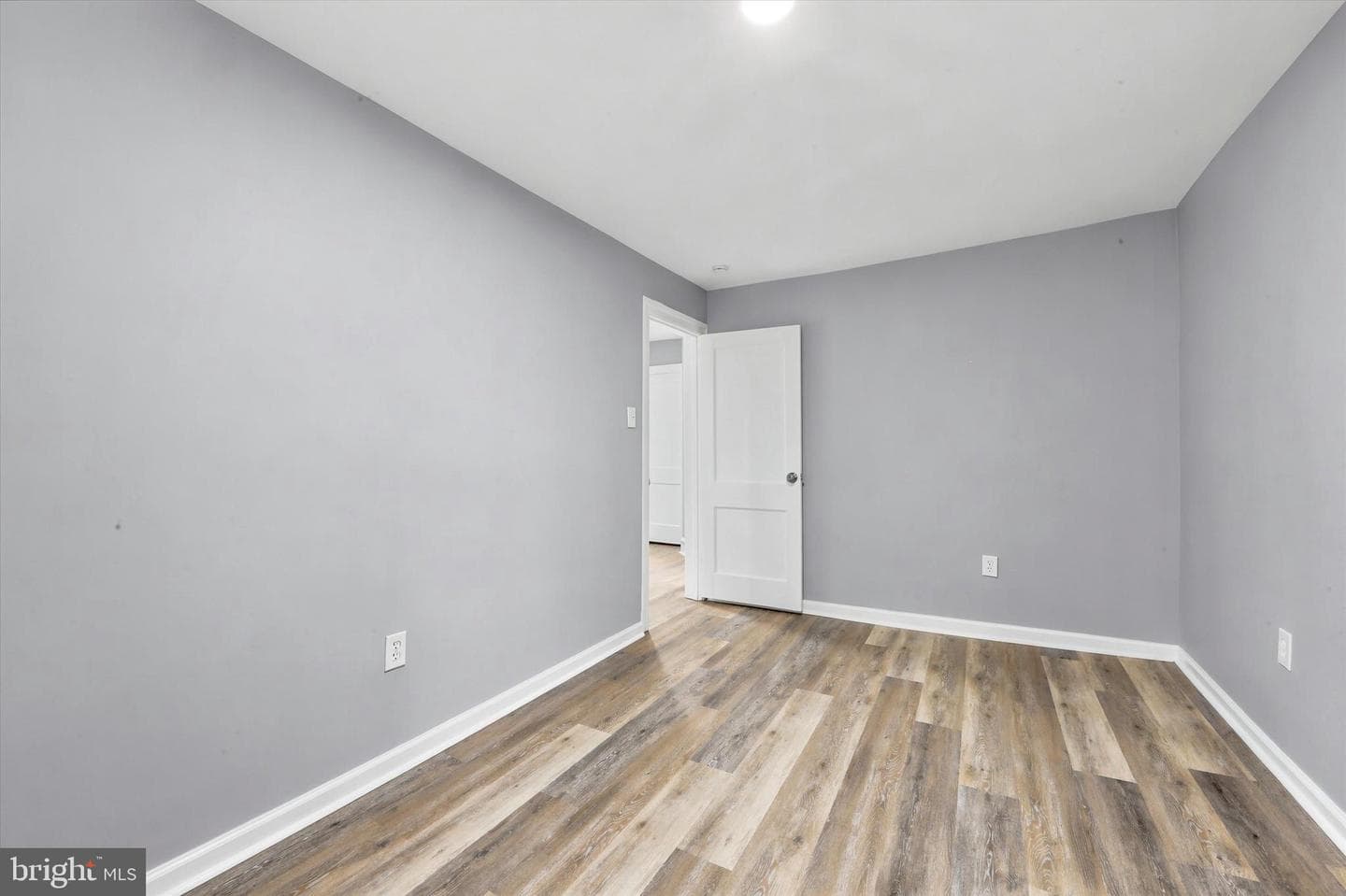 7208 Hilltop Road photo 22