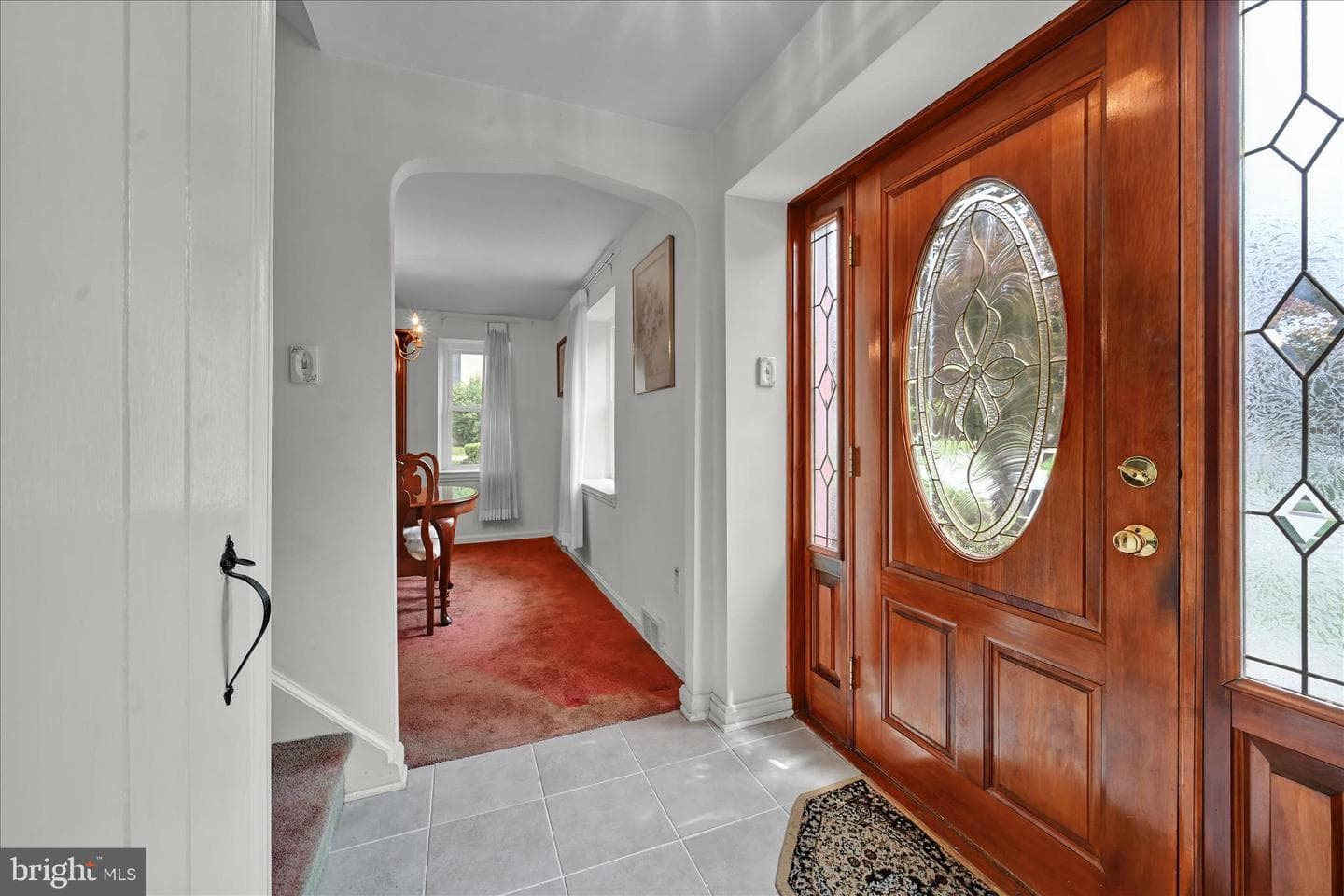 526 Argyle Road photo 7
