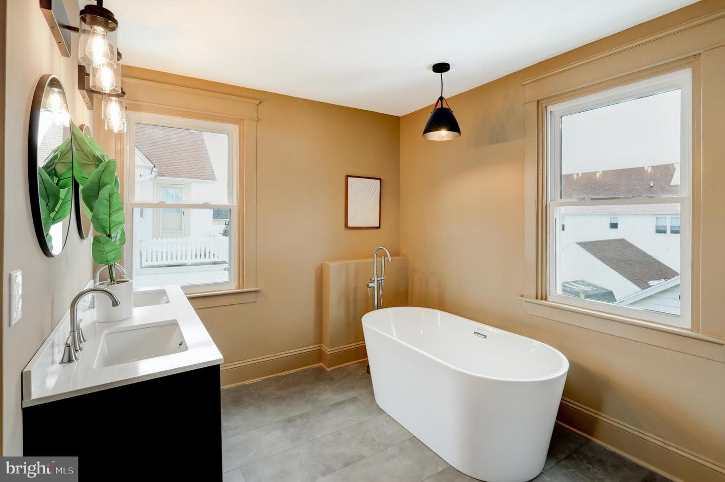 725 Turner Avenue photo 39