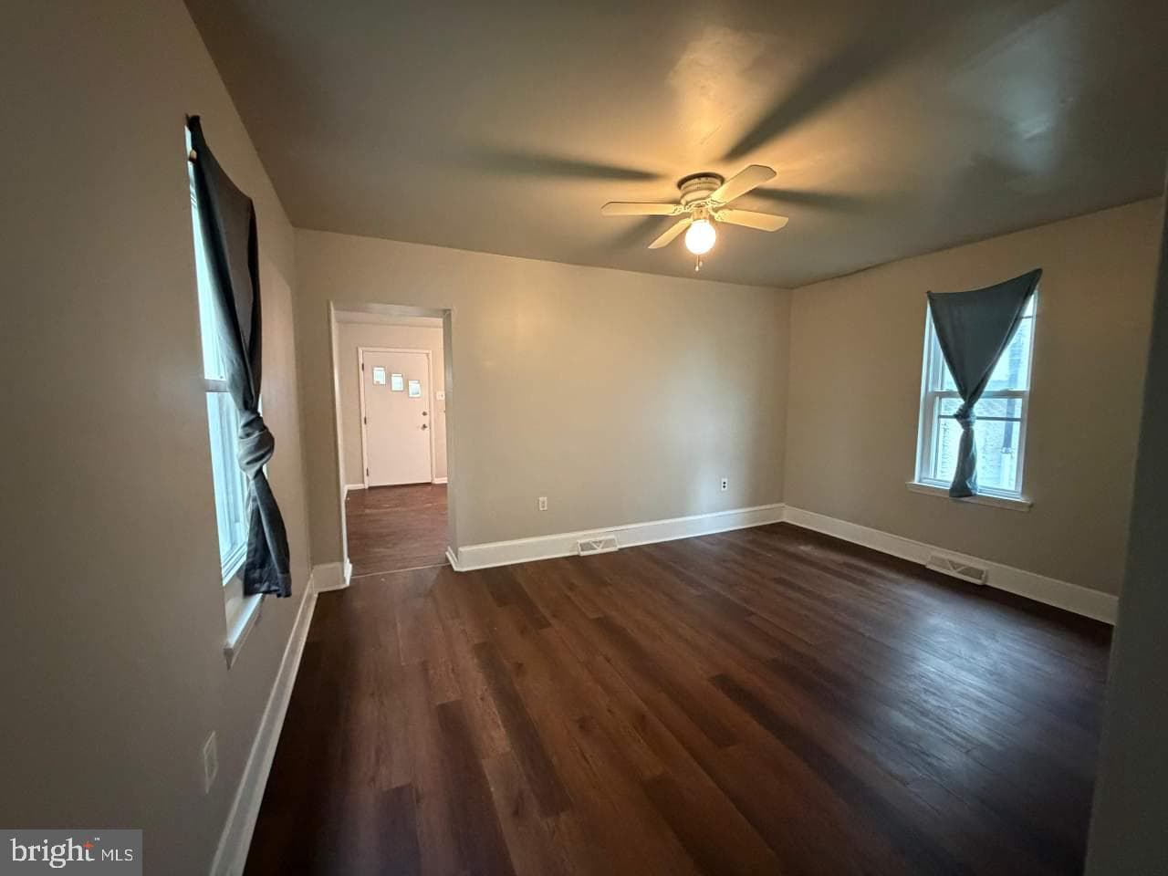 135 9th Street photo 4