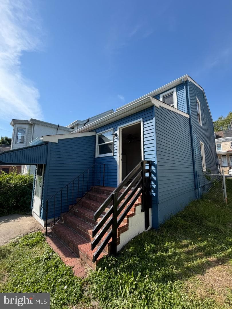 135 9th Street photo 9