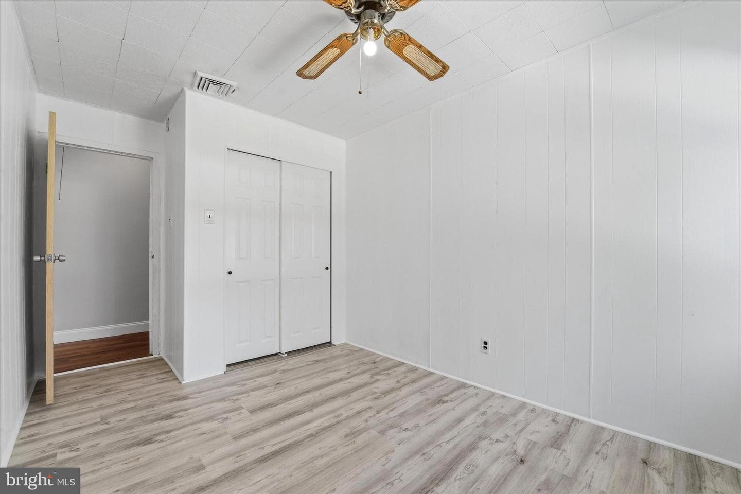 2147 Franklin Ave photo 24
