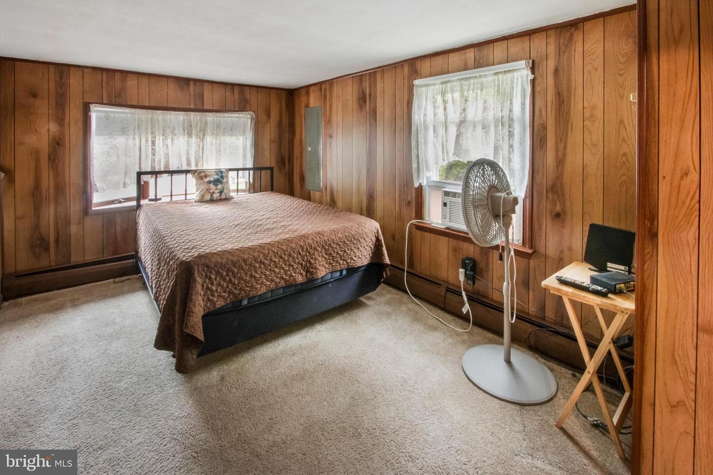 309 Hastings Avenue photo 18