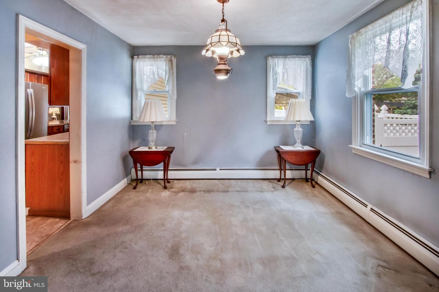 309 Hastings Avenue photo 8