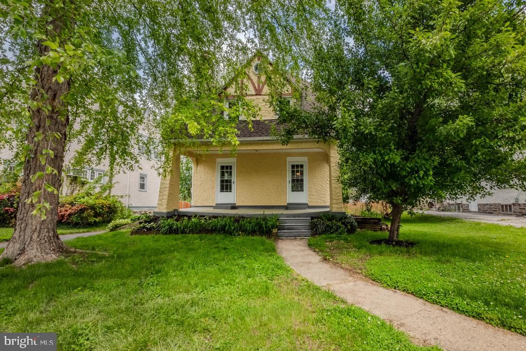 711 Harper Ave, Drexel Hill