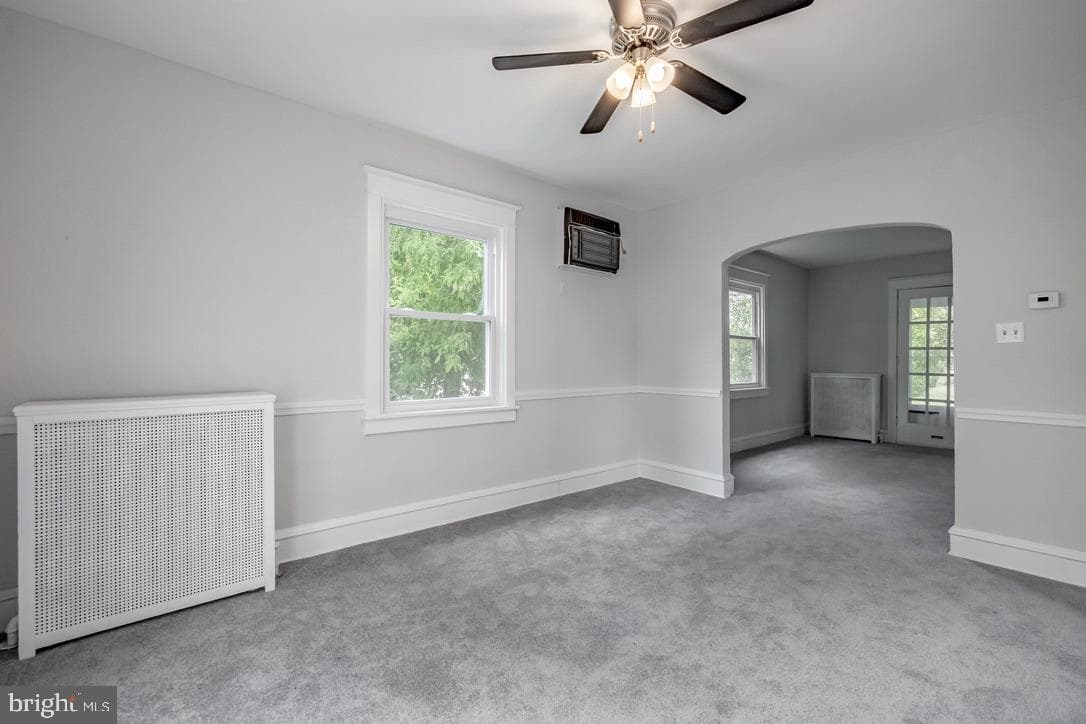 711 Harper Ave photo 13