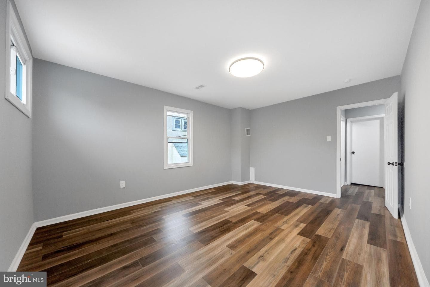 359 Lakeview Avenue photo 20