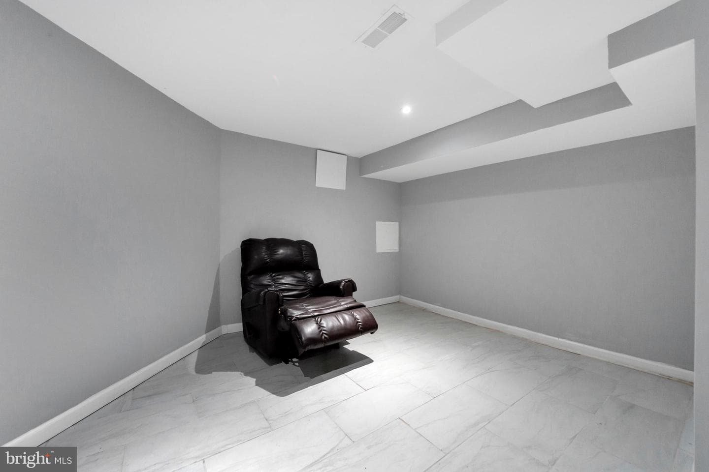 359 Lakeview Avenue photo 23