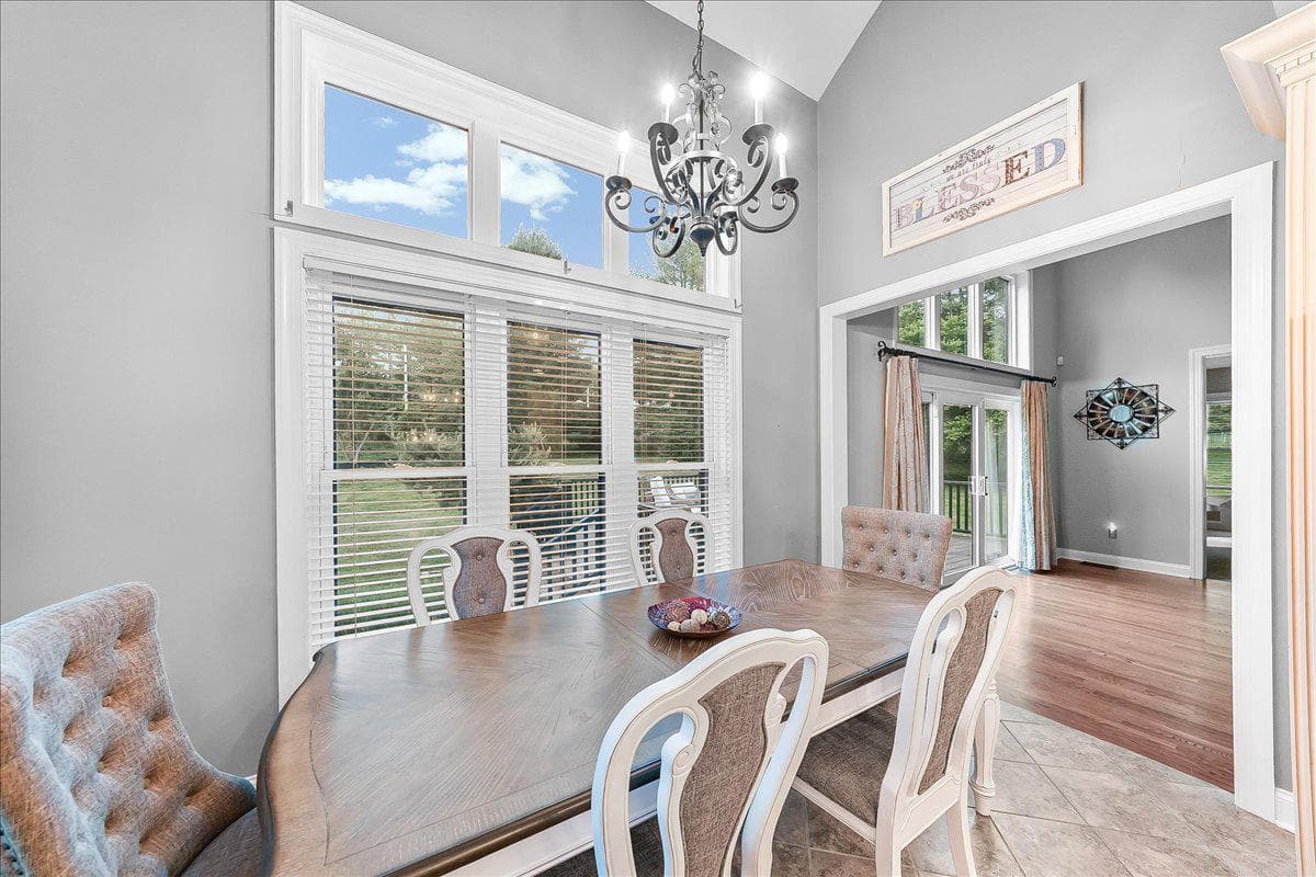 51 Ridings Way photo 24