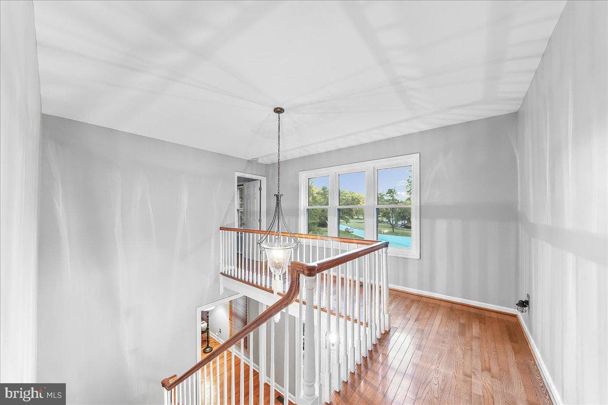 51 Ridings Way photo 35