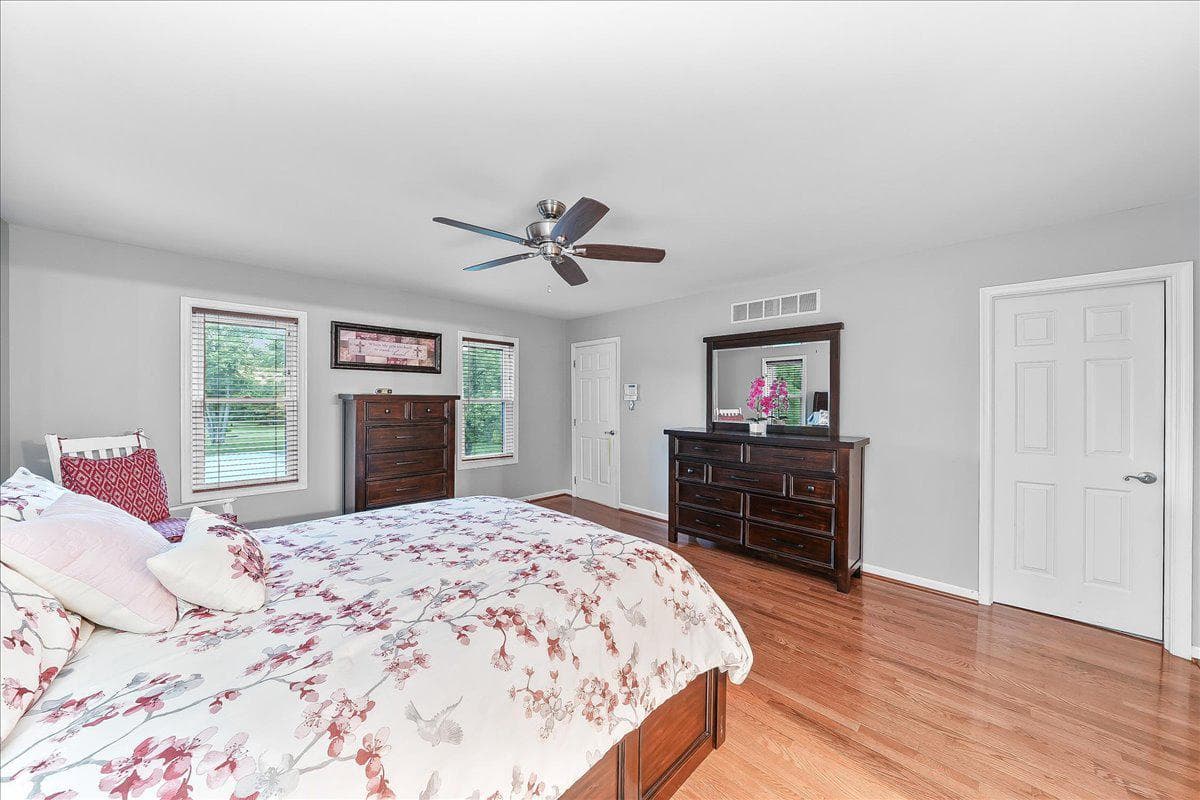 51 Ridings Way photo 38