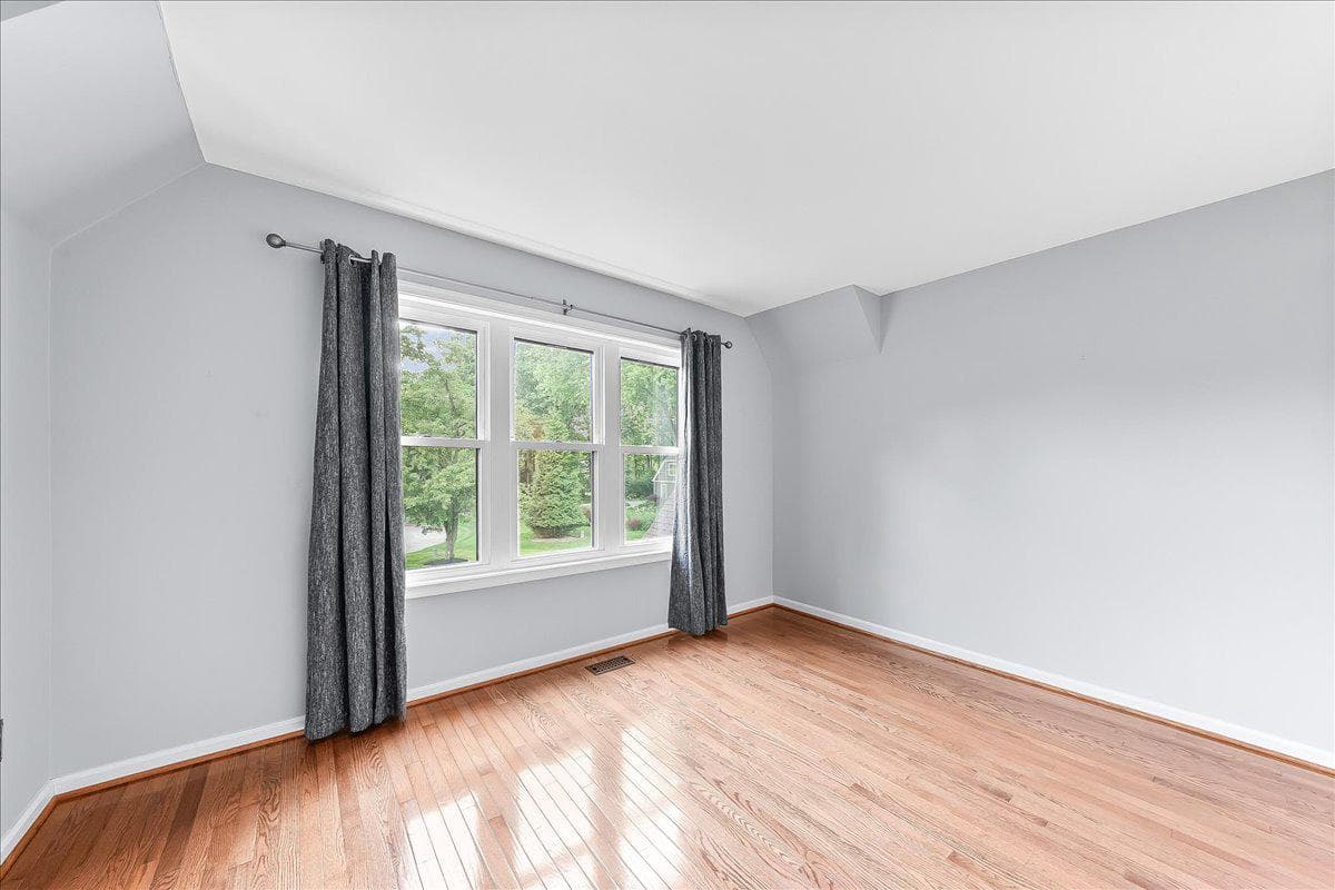 51 Ridings Way photo 45