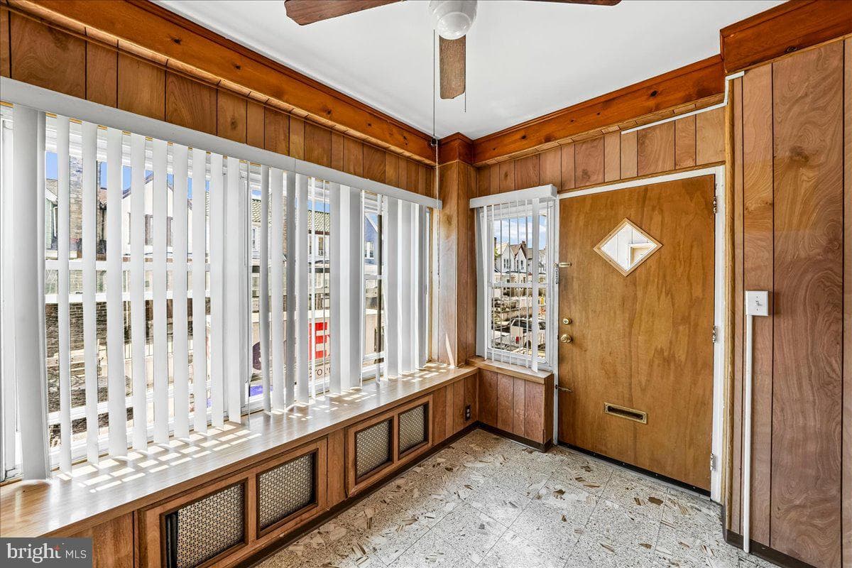 217 Avon Road photo 2