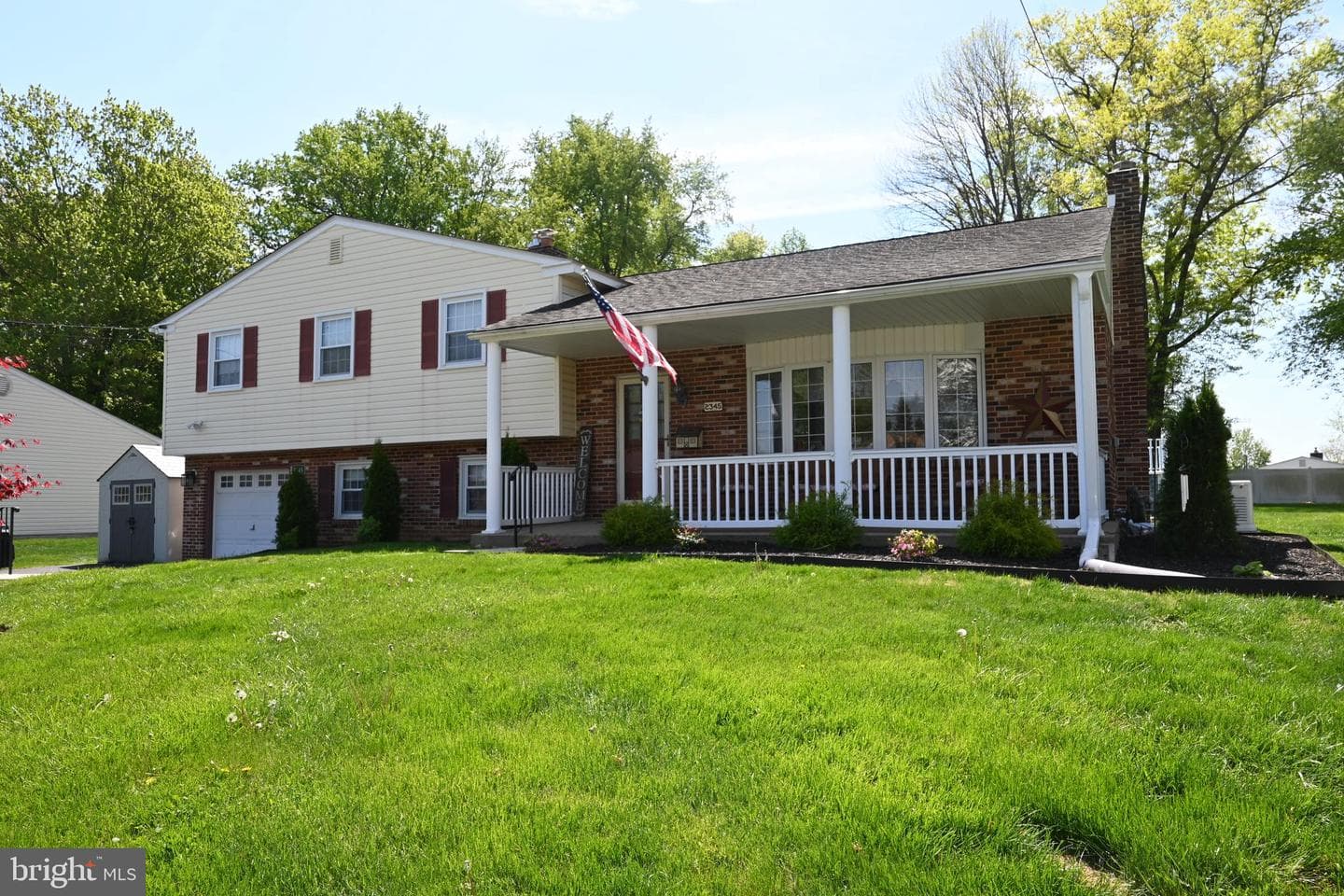 2345 Crestview Lane