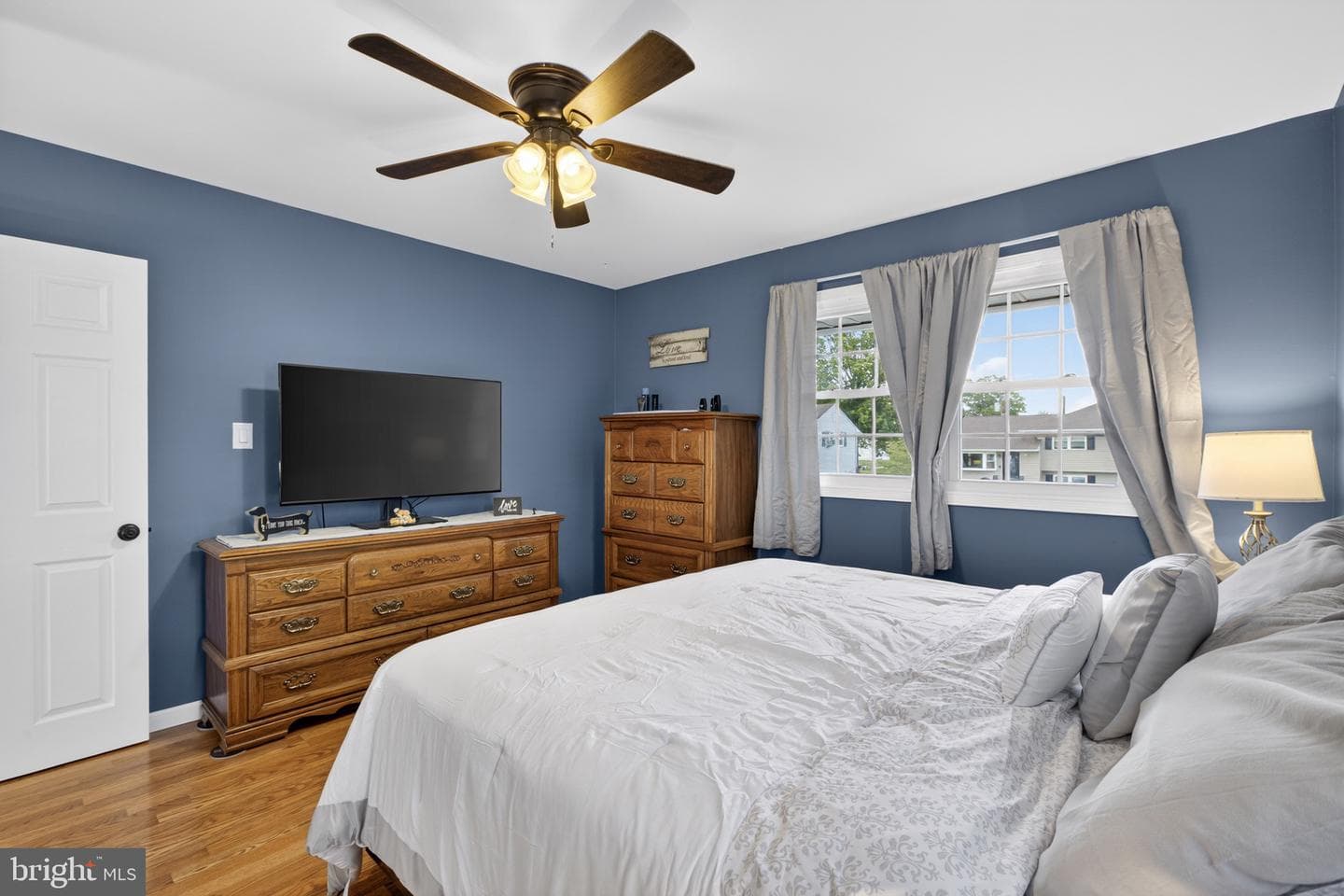 3560 Edgewater Lane photo 31
