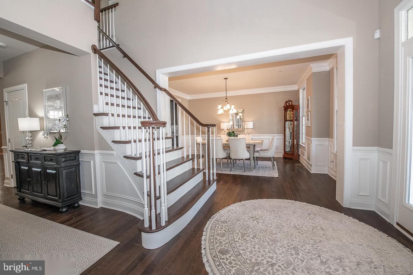 3704 Liseter Gardens photo 3