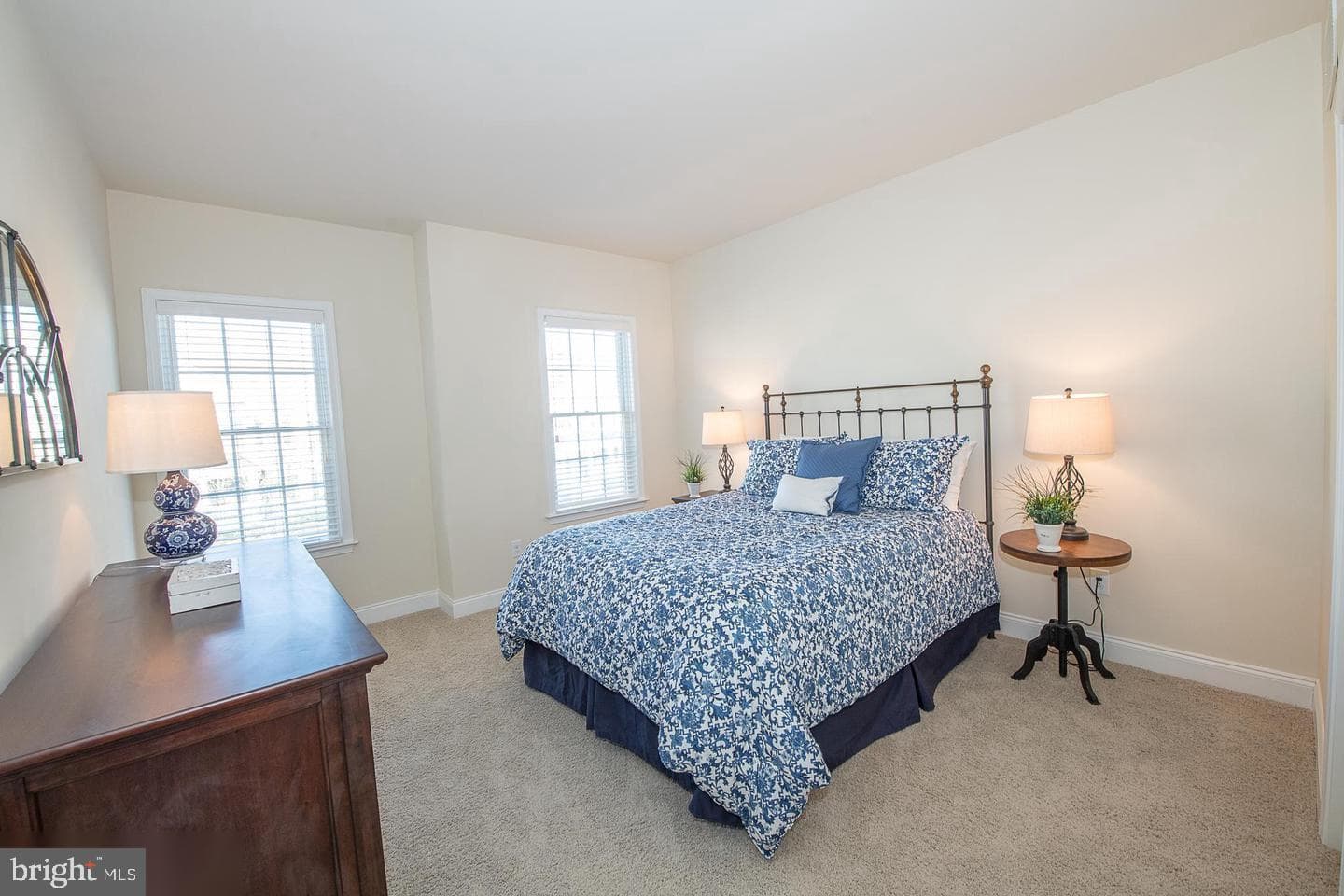 3704 Liseter Gardens photo 42