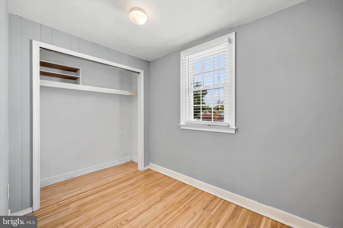 2135 Armstrong Avenue photo 13