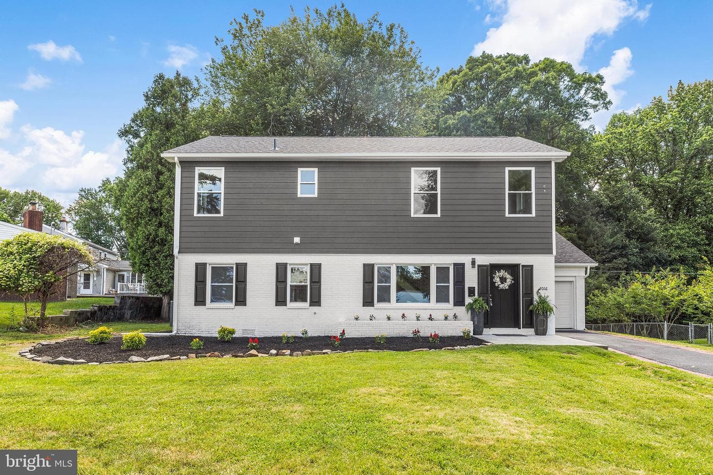 2016 Woodside Lane, Broomall