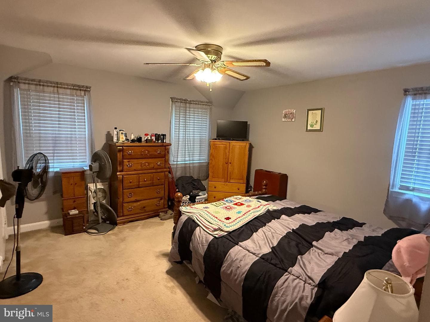 728 Stanbridge Road photo 12