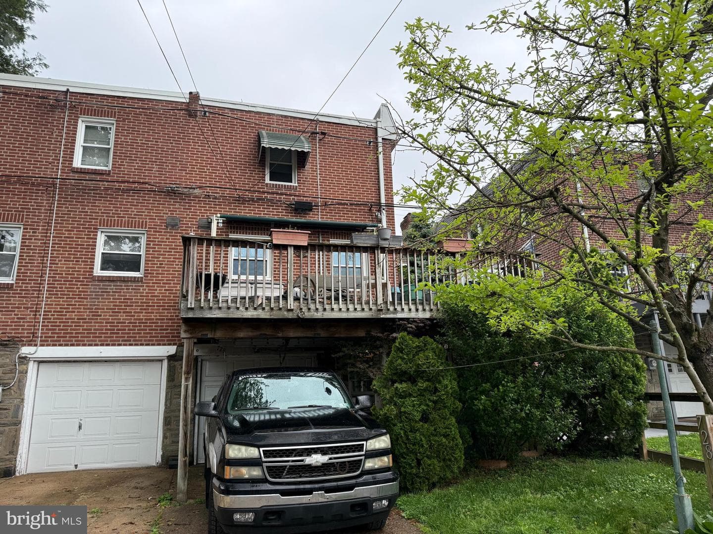 728 Stanbridge Road photo 18