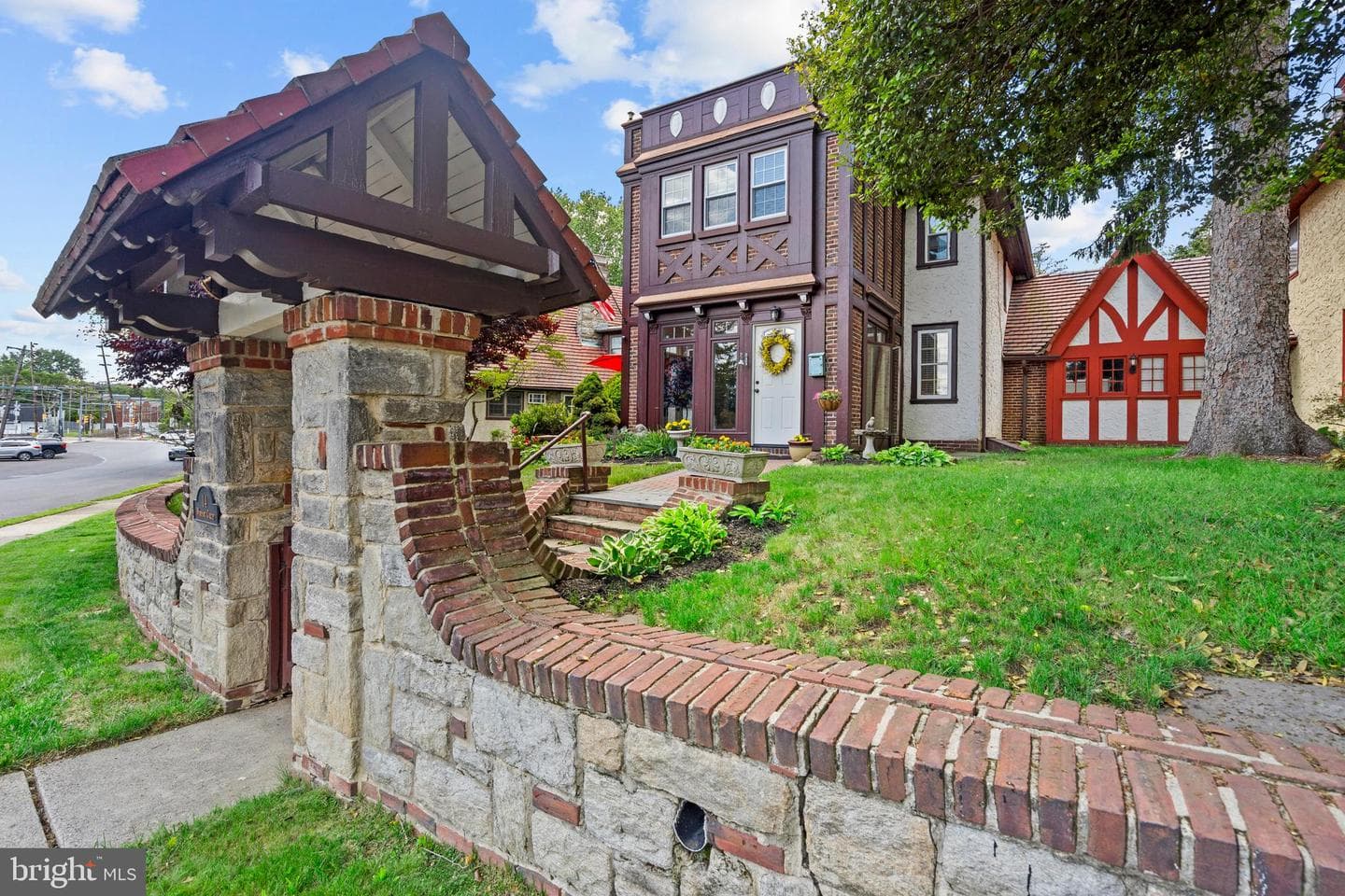14 Windsor Circle photo 2