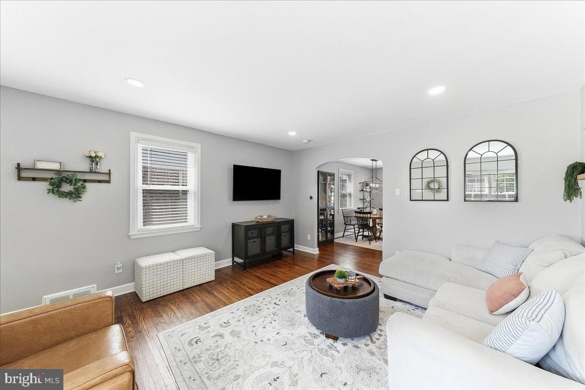 1228 Cobbs Street photo 8