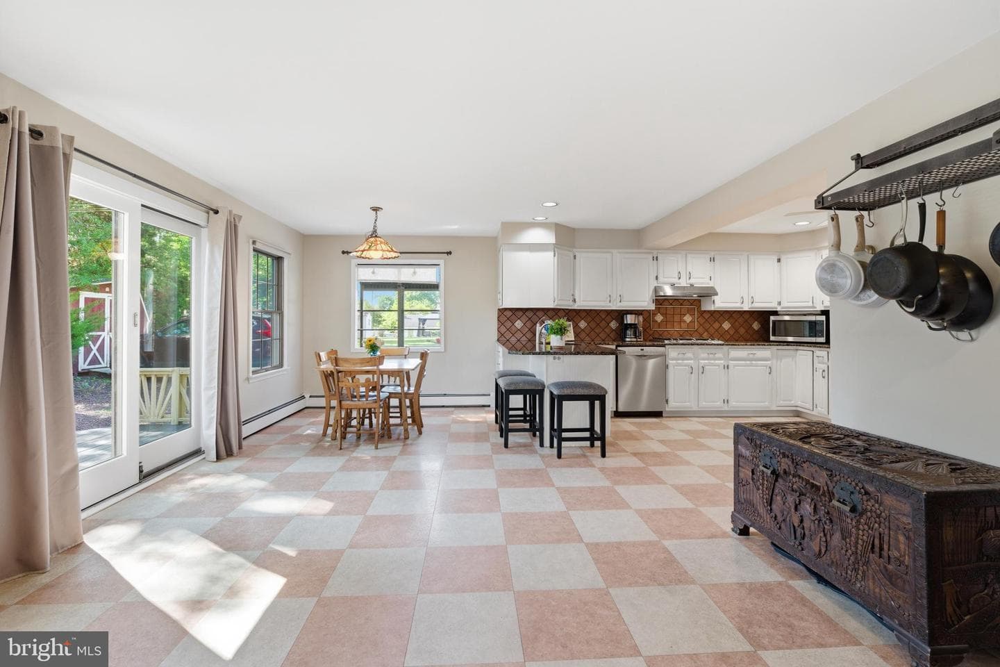 415 Brentwood Road photo 13
