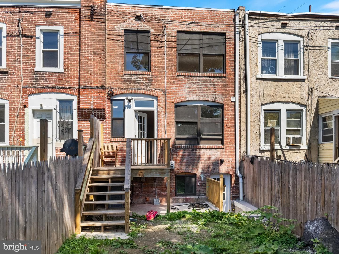 419 E 12th Street photo 33