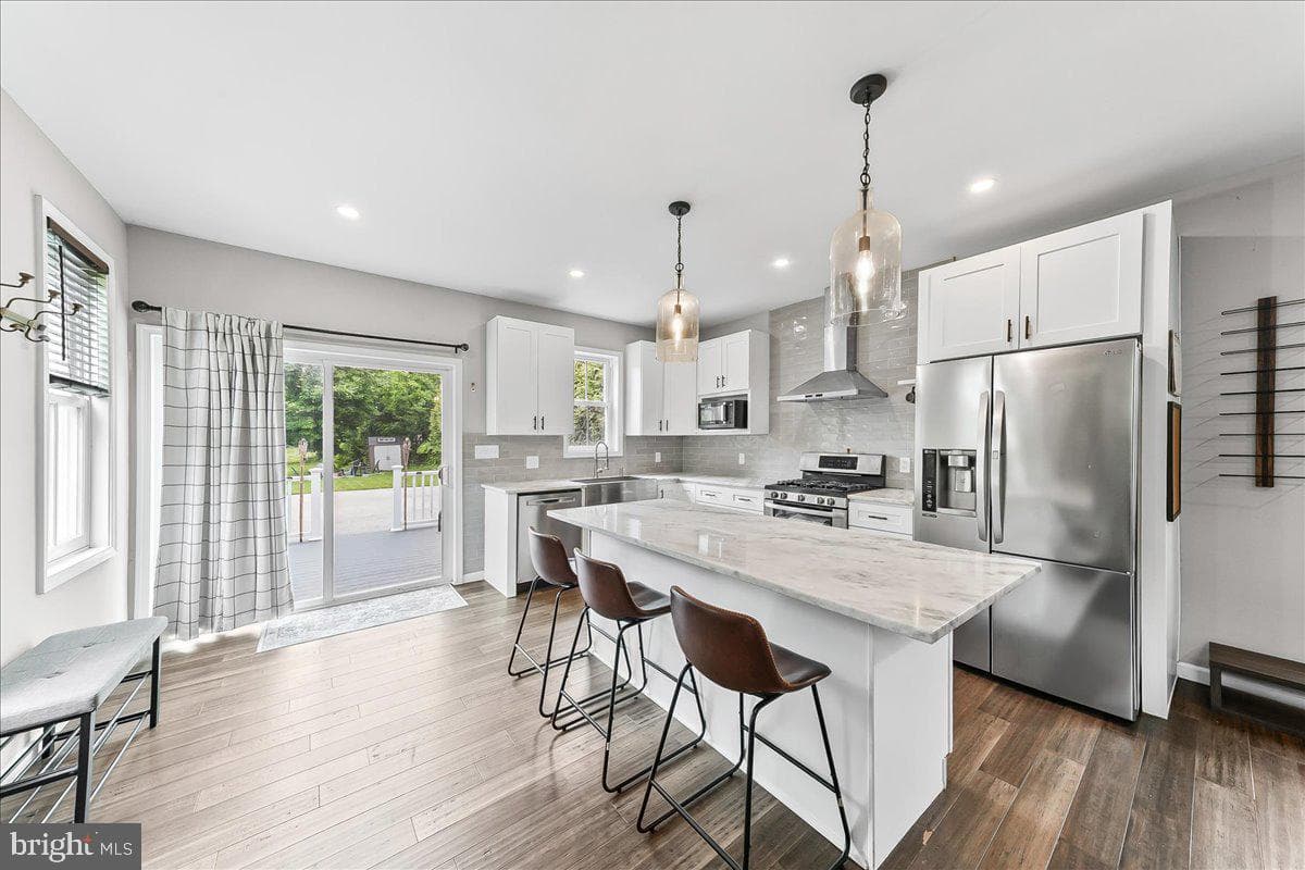 204 S Pennell Road photo 8