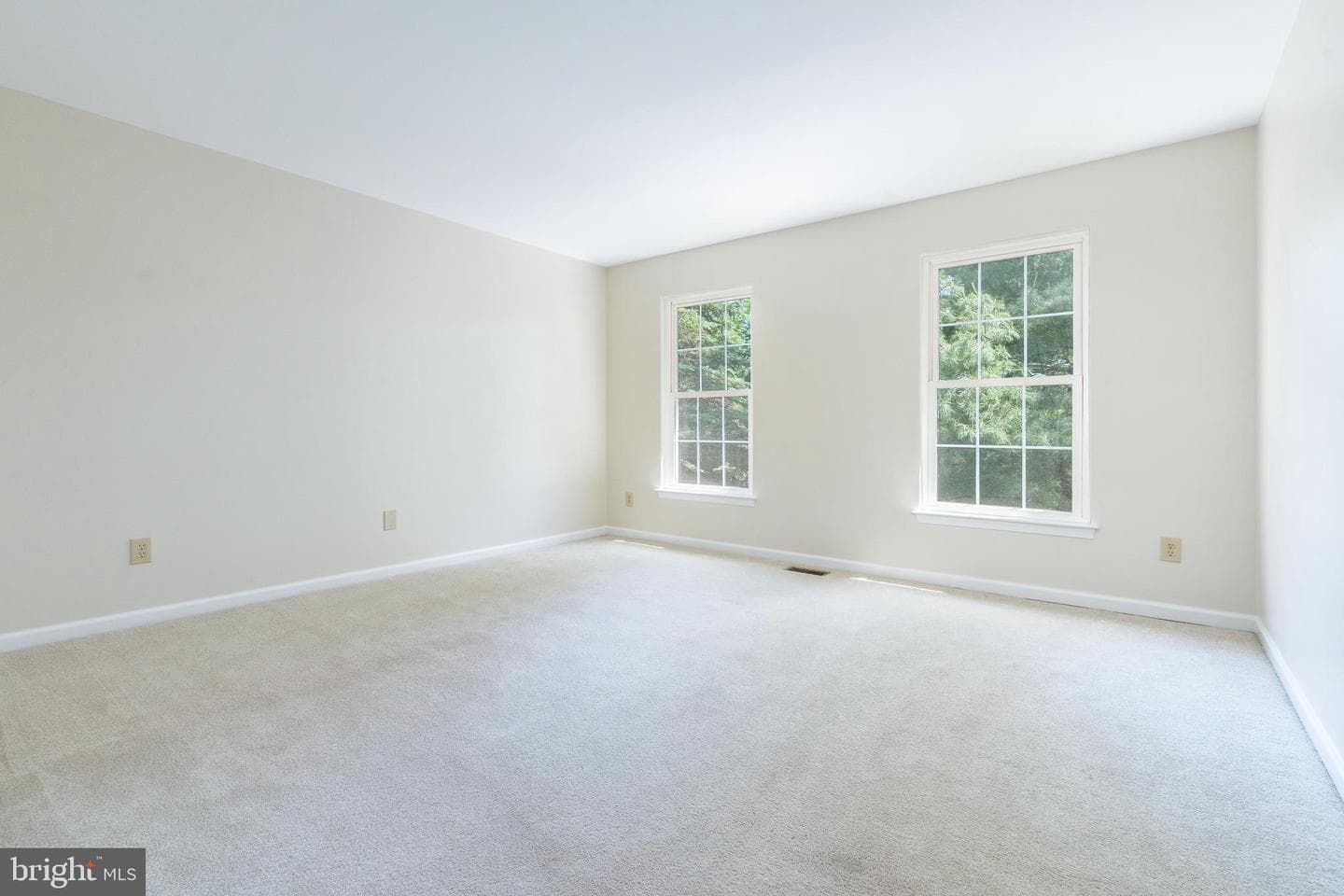 607 Rockbourne Mills Court photo 39