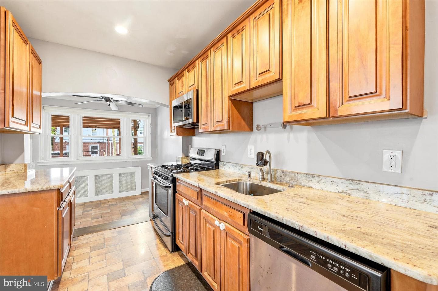 1210 Harding Drive photo 8