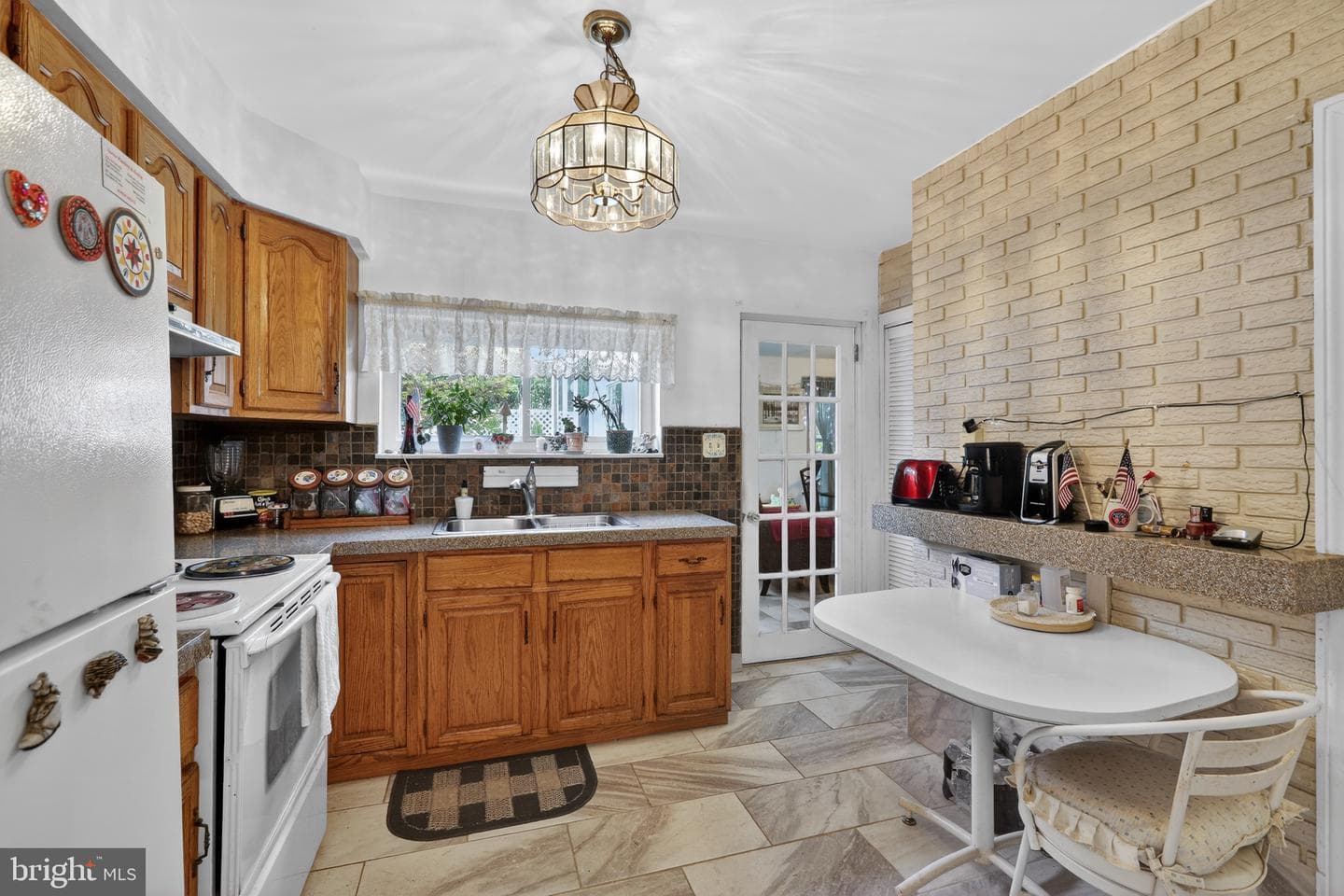 1424 Burmont Road photo 10