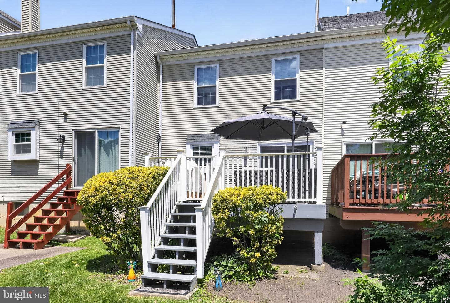 56 Victoria Drive photo 3