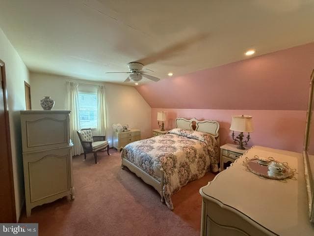 331 E Woodlyn Circle photo 14