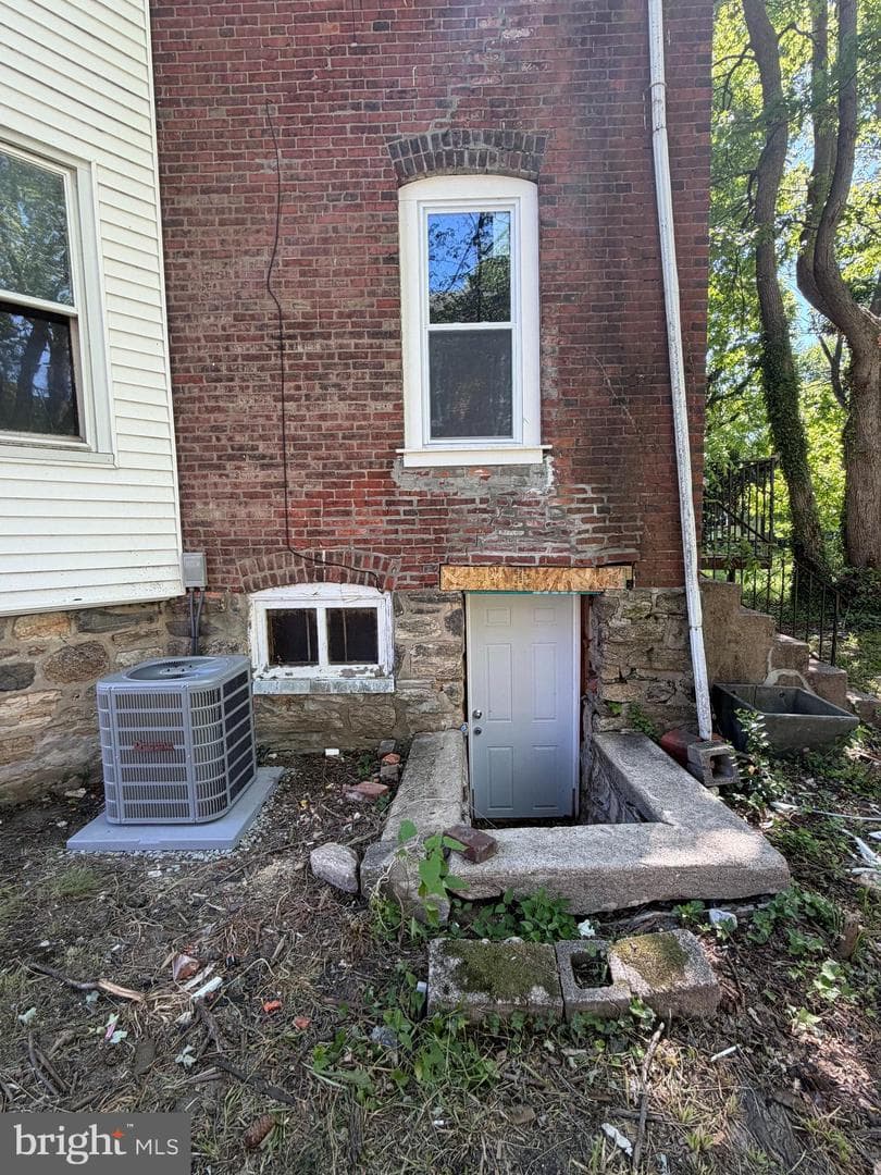 116 Bartram Avenue photo 3