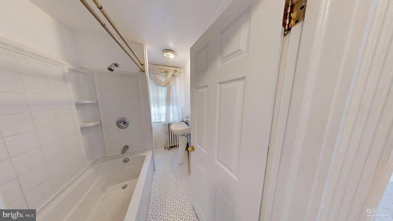 6956 Aberdeen Road photo 17